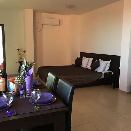 Apart Otel Salt Ahyolu