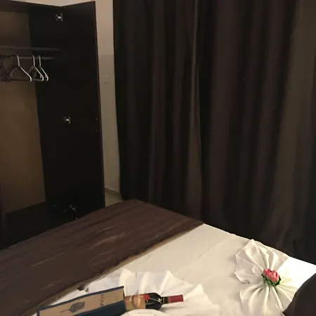 Aparthotel Salt