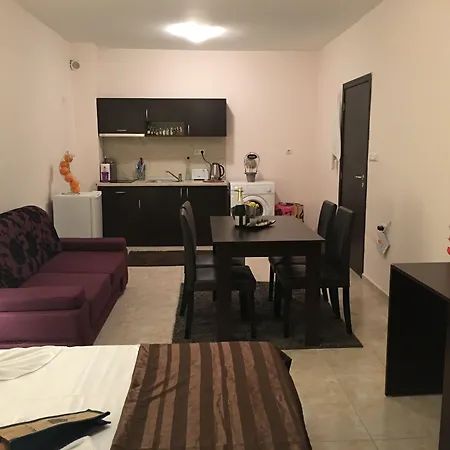 Aparthotel Salt 3*