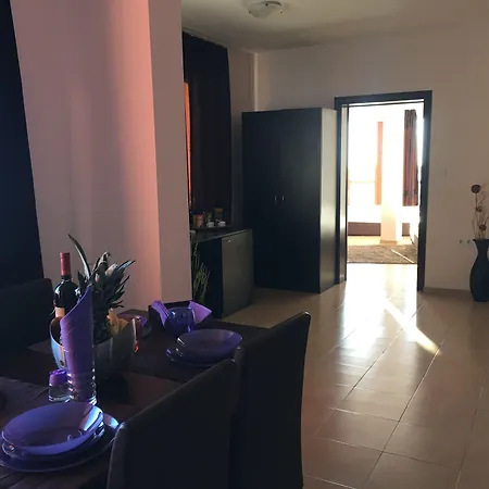 Aparthotel Salt