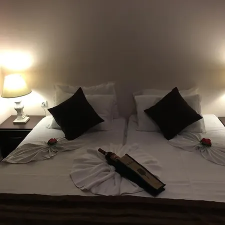 Apartahotel Salt 3*
